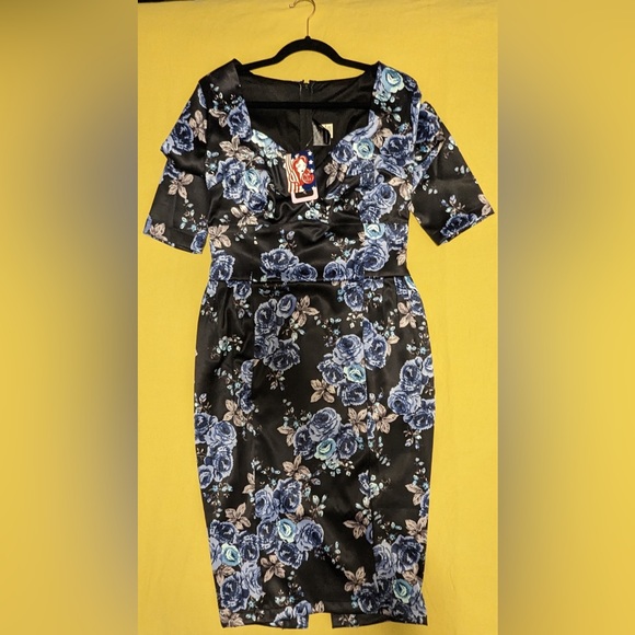 Pinup Couture Mona Wiggle Dress in Blue Roses Satin - NWT Size 12 - Picture 4 of 8